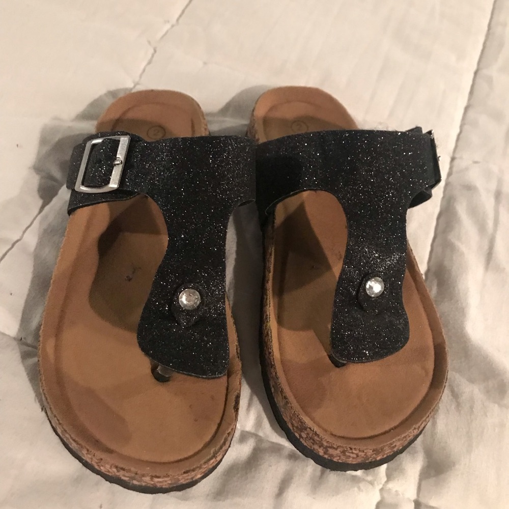 Girls Sandals. Size 2.